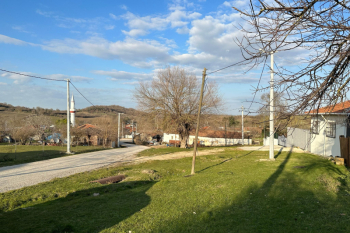BİGA TÜRKBAKACAKTA ASFALT CEPHE MANZARALI ARSA
