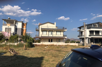 AYVALIK ALTINOVA DA SİTE SATILIK VİLLA