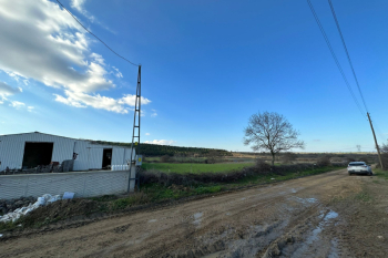 BİGA SİNEKÇ'DE 2074 2 TARLA